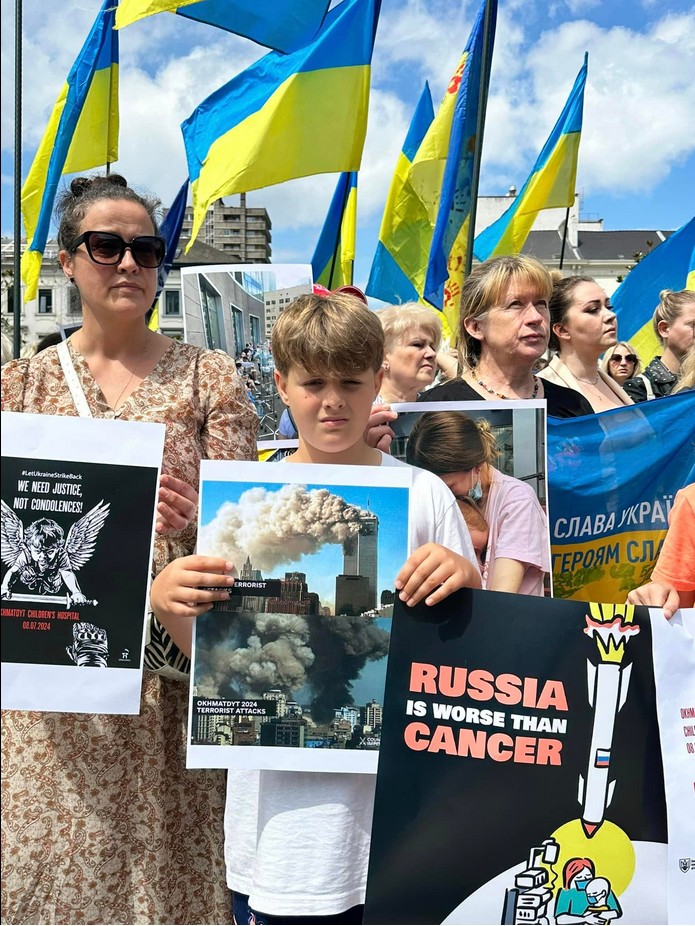 Save Ukrainian children! Protect Ukraine!